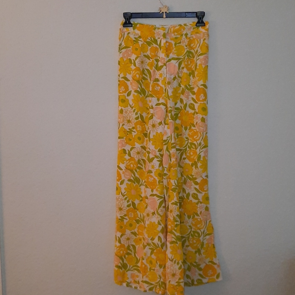 Faithfull the Brand Yellow Floral Wide-Leg Cropped Trousers
